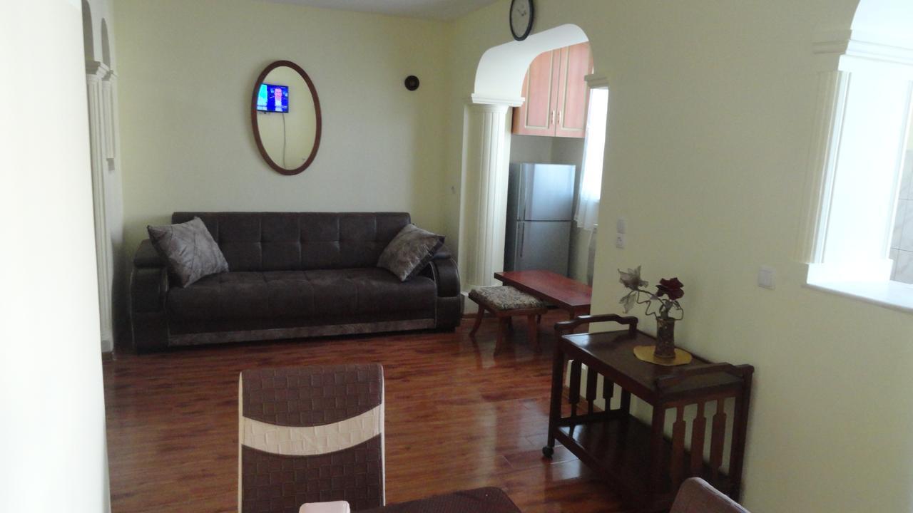 Appartement House At Ortachala à Tbilissi Extérieur photo